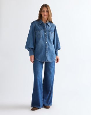 Relaxed Lightweight Exaggerated Western Shirt in Court Classic