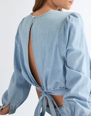 Relaxed Lightweight Drift Knot Blouse in Aurora