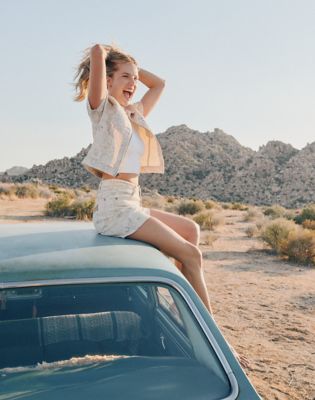 Wrangler obcisłe Shirt Kurtka Firework Floral