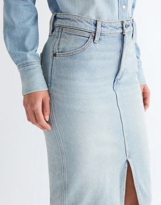 Slim Pencil Skirt in Sagebrush