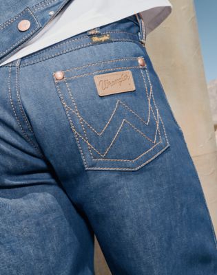Super Wrangler Loose Jean in Raw