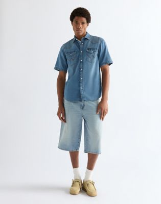 Regular Short Sleeve Western Shirt in Mid Light Wash