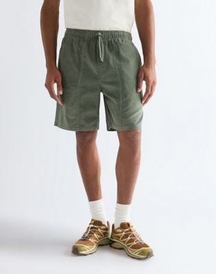 Vinla Relaxed Short in Agave Green