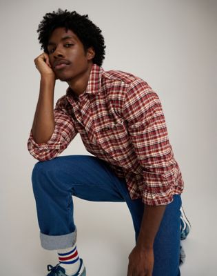 Wrangler Wrangler® X Stranger Things ™ Will Shirt palona cegła