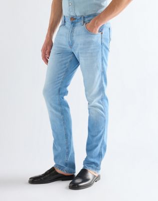 Greensboro Straight Lightweight Low Stretch Jean in Light Wash