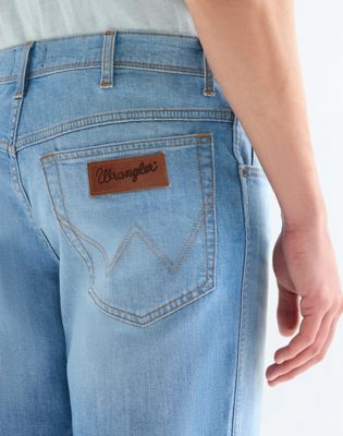 Texas Regular Lightweight Short in Light Wash