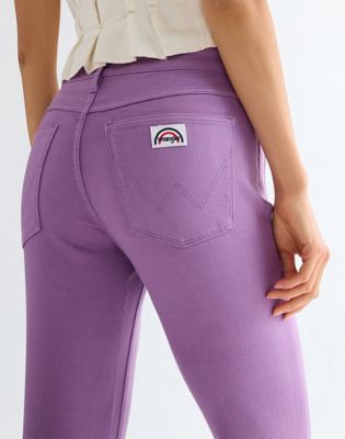 Flare Jean in Bellflower