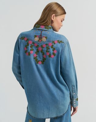 Lainey Wilson x Wrangler Embroidered Shirt in Denim