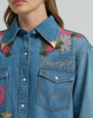 Lainey Wilson x Wrangler Embroidered Shirt in Denim