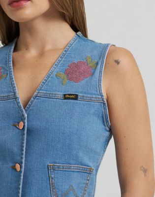 Lainey Wilson x Wrangler Embroidered Vest in Blue