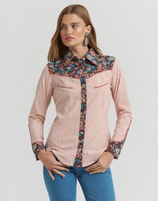 Lainey Wilson x Wrangler Prarie Print Shirt | Lainey Wilson x