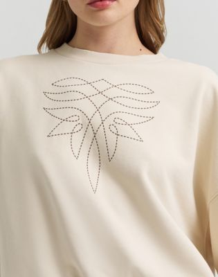 Lainey Wilson x Wrangler Cowboy Sweatshirt in Cream
