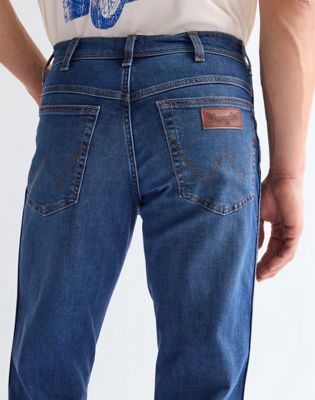 Texas Straight Medium Stretch Jean in Mid Visual