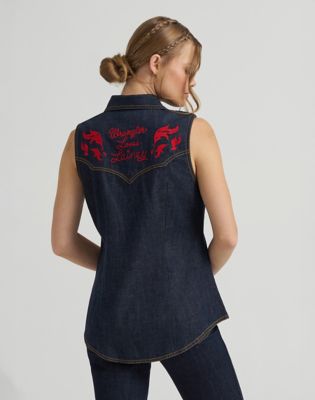 Lainey Wilson x Wrangler Sleeveless Shirt in Rinse