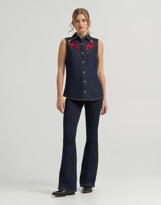 Lainey Wilson x Wrangler Sleeveless Shirt in Rinse