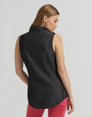 Lainey Wilson x Wrangler Sleeveless Snap Shirt in Black Denim