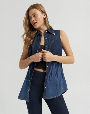 Lainey Wilson x Wrangler Sleeveless Shirt in Rinse