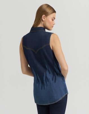 Lainey Wilson x Wrangler Sleeveless Shirt in Rinse