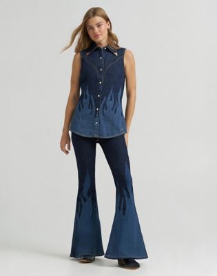 Lainey Wilson x Wrangler Sleeveless Shirt in Rinse
