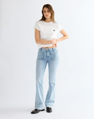 Flare Jean in Pale Tides