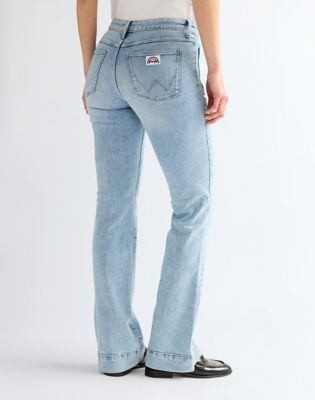 Flare Jean in Pale Tides