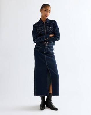 Slim Western Midi Skirt in Dark Orbit