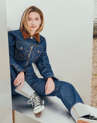 Super Wrangler Low Rise Cowboy Jean in Super Raw