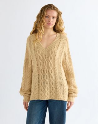 Relaxed V Neck Cable Knit Sweater in Oatmeal
