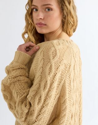 Relaxed V Neck Cable Knit Sweater in Oatmeal