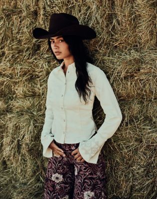 Slim Bell Western Shirt in Egret
