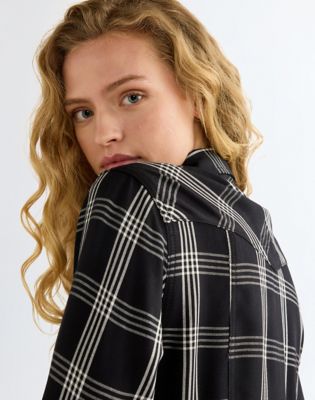 Slim Western Shirt in Black