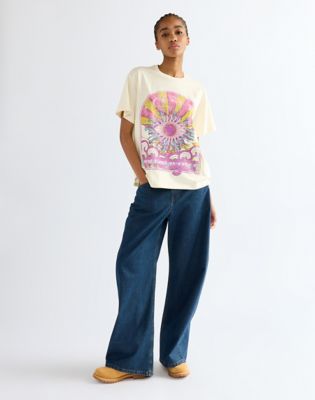 Relaxed Girlfriend Tee in Antique White