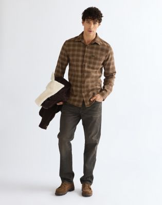 Regular One Pocket Shirt in Kangaroo