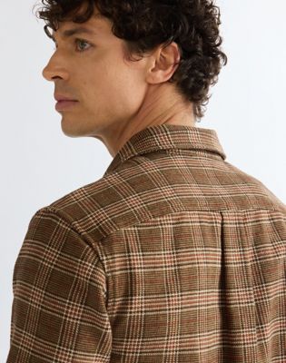 Regular One Pocket Shirt in Kangaroo