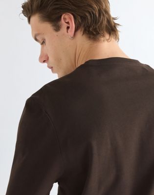 Regular Long Sleeve Tee in Chocolate Torte