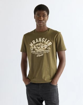 Regular Americana Tee in Olive Night