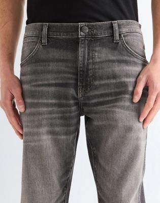 Redford Regular Tapered Toughlite Jean in Smoky Granite