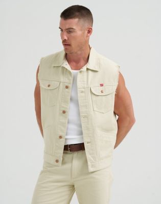 Wrangler&reg; x Coors&reg; Vest in Ecru
