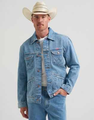 Wrangler&reg; x Coors&reg; Embroidery Jacket in Beer Wash