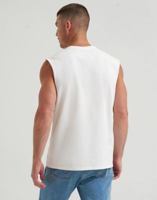 Wrangler&reg; x Coors&reg; Cut-Off Vintage Tank:Marshmallow:M alternative view 3