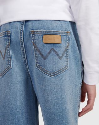 Relaxed Frontier Short in Neptune