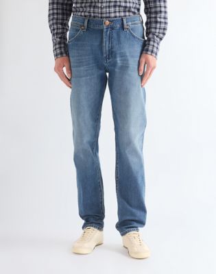 Redford Regular Tapered Toughlite Jean in Windstorm