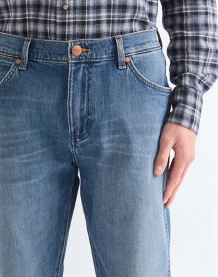 Redford Regular Tapered Toughlite Jean in Windstorm