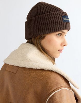 Ribbed Wool Beanie in Chocolate Torte
