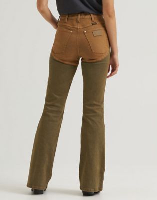 Lainey Wilson x Wrangler Chapped Flare Jean in Brown