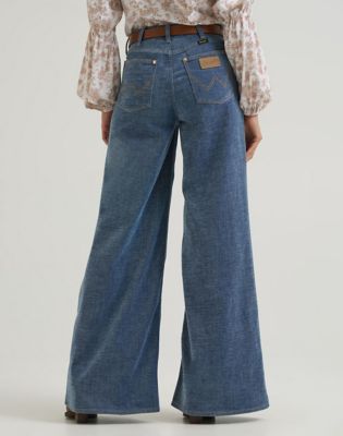 Lainey Wilson x Wrangler Cheeky Wide Leg Jean in Indigo Chenille