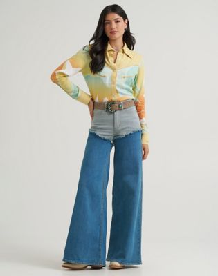 Lainey Wilson x Wrangler Chapped Cheeky Wide Leg Jean in Classic Blue