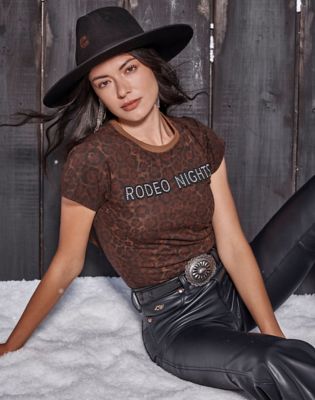 Lainey Wilson x Wrangler Rodeo Nights Tee in Leopard Print