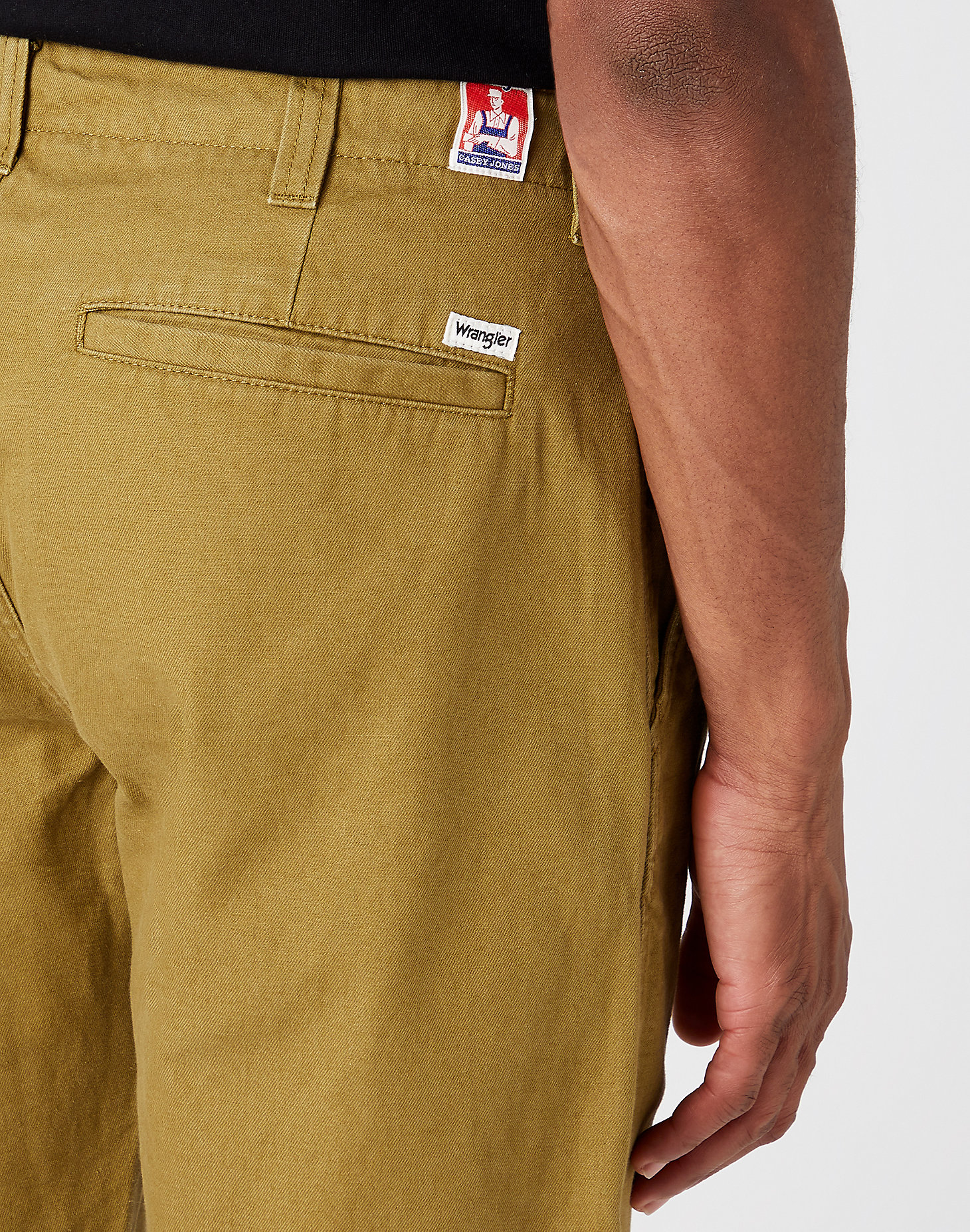 Casey Relaxed Shorts in Olive Drap alternative view 3