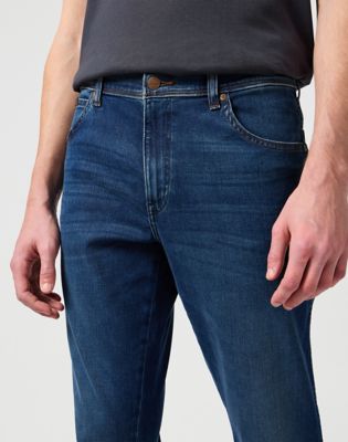 Texas Slim Low Stretch Jeans in Silkyway alternative view 3